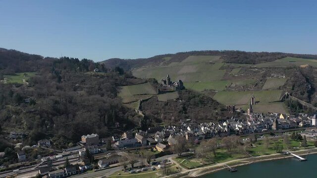 Burg Stahleck Luftbilder | Drohnenaufnahmen von der Burg Stahleck in Bacharach/Rheinland-Pfalz