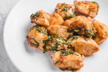 鶏ササミの梅肉炒め