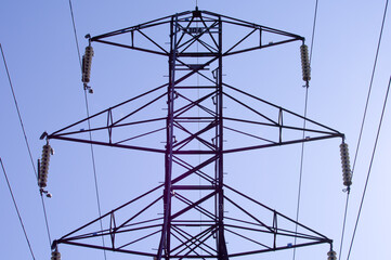 鉄塔、電気