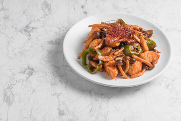 鶏肉のコチュジャン炒め