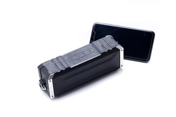 smartphone and speaker bluetooth