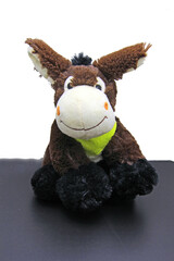 un âne peluche