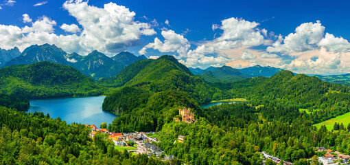 Fototapeta na wymiar Alpsee and German Alps landscape