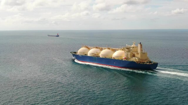 Liquefied natural gas tank in the open ocean, Transportation of liquefied gas and oil products. LNG