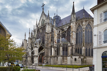 Fototapeta na wymiar Basilica of Saint Urban, Troyes, France