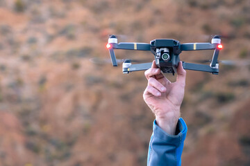 person walking on a bridge, salta, Tren de las nubes. Drone Pilot, Viaducto polvorilla