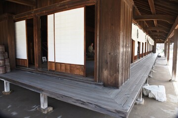 This place was used as a Barrier (Checkpoint) during the Edo period (1603-1867) in Japan.Kosai...