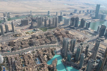 Fototapeta na wymiar Views from Dubai and Abu Dhabi, Emirates by Christian Gintner