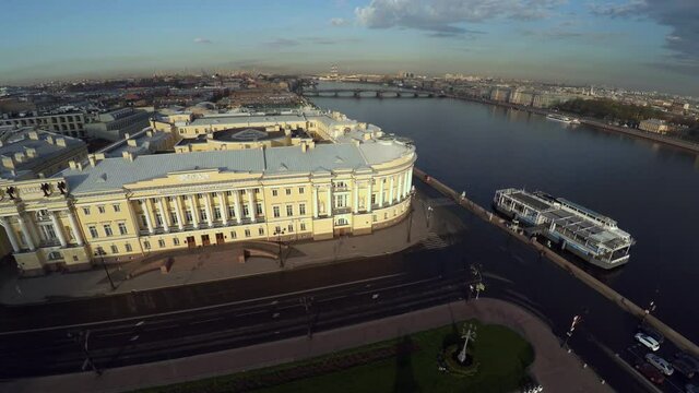 Aerial view. Senate and Synod. The Constitutional Court in St. Petersburg. 4K.
