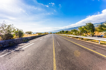 Route rectiligne, île de la Réunion 
