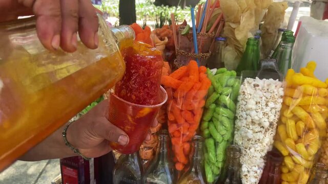 Chamoyada de Mango - Comida en M&eacute;xico