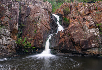 Fototapeta na wymiar waterfall on the rocks