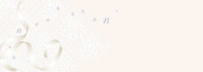 バラの花柄レースとキラキラした石とシルキーリボン　ウエディングイ