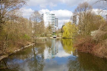 Fototapeta na wymiar Fennphuhl park in Berlin Friedrichshain neighborhood 