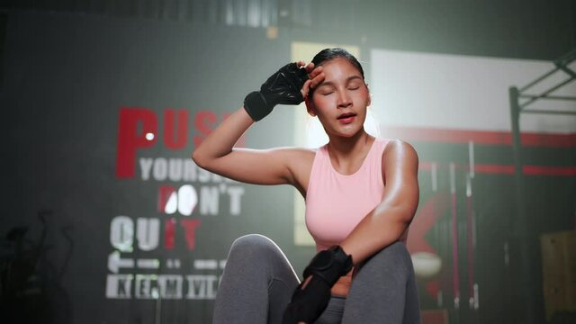 「Ergometer」の写真素材 | 5,443件の無料イラスト画像 | Adobe Stock