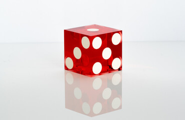 Dado rojo
