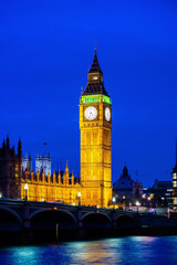 Fototapeta na wymiar London city skyline with Big Ben and Houses of Parliament, cityscape in UK