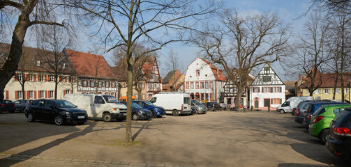 marktplatz im historischen ortskern von westhofen