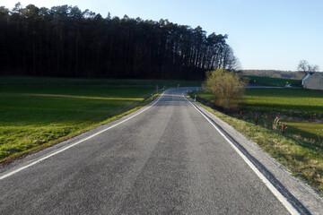 Fototapeta premium Porzellanstraße von Schlüsselfeld nach Reichmannsdorf