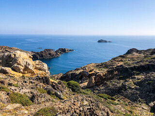 Fototapeta na wymiar View of the Mediterranean Sea from a cliff at Cap de Creus