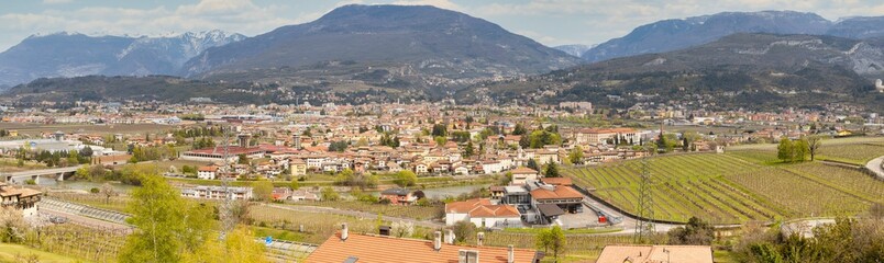 Fototapeta na wymiar Rovereto città panoramica da Isera e sulla Vallagarina