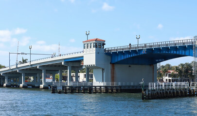 The drawbridge at Las Ola Boulevard in Fort Lauderdale, Florida, USA.