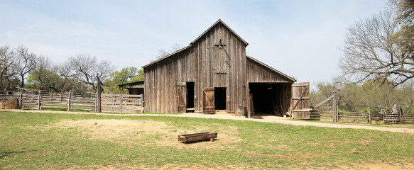 old ranch barn © Allen