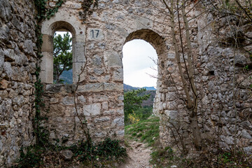 Fototapeta na wymiar an old castle ruin on the mountain