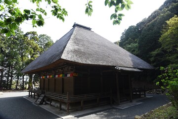 Fototapeta na wymiar A scene of the precincts of a Japanese temple,'Honkoji temple' in Kosai City, Shizuoka Prefecture.