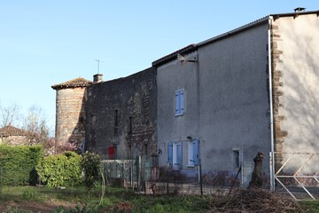 Fototapeta na wymiar Le château de Mions vu de l'extérieur, ville de Mions, département du Rhône, France