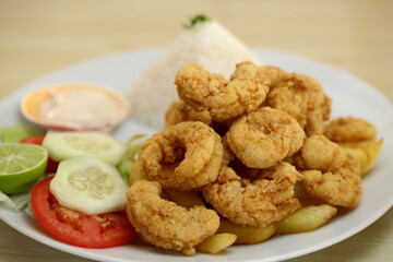 CHICHARRON DE LANGOSTINOS 