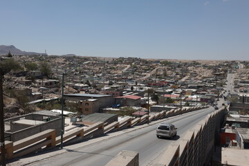 Photographs of landscapes of Ciudad Juárez, a border city with the Texas pass, United States.