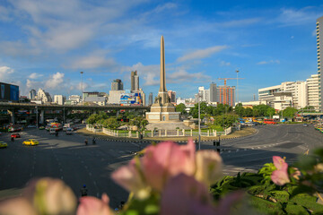 Victory Monument It is a landmark and the center of travel in Bangkok.