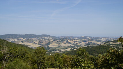 Fototapeta na wymiar Panorama dai monti delle Cesane