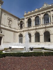 Fontäne von dem Kunstmuseum von Toulon, Frankreich