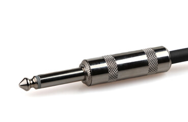 6.35 mm TS connector is used to connect electric guitars