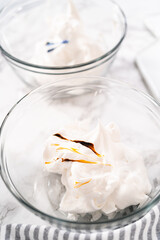 Unicorn meringue cookies