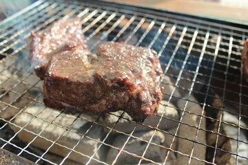 バーベキューの肉