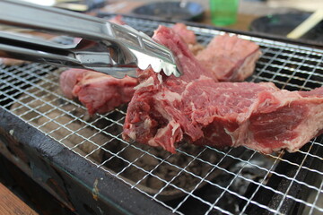 バーベキューの肉