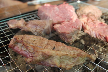 バーベキューの肉
