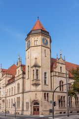 Fototapeta na wymiar Gebäude der Hauptpost in Dessau-Roßlau, Sachsen-Anhalt