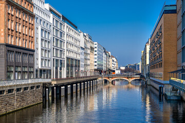 Fototapeta premium Hamburg, Germany. The canal Alsterfleet in the center of the city on a sunny day. 