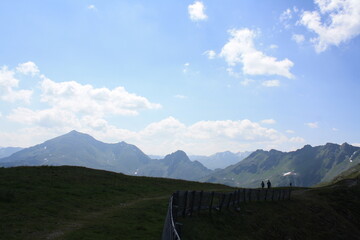 Trekking por los montes de Alpbach. Austria.