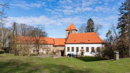 Burg und Kirche