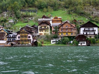 Paisagem da vila de Hallstatt na &Aacute;ustria