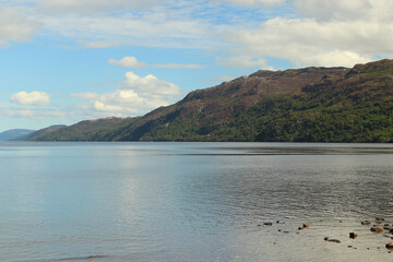 Fototapeta na wymiar A sunny day on Loch Ness