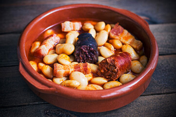 Typical Spanish dish: Asturian fabada