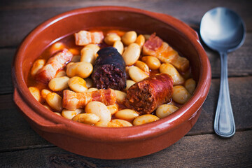 Typical Spanish dish: Asturian fabada