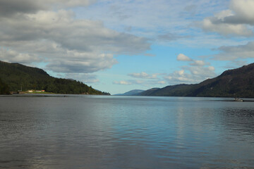 A sunny day on Loch Ness