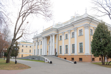 Fototapeta premium The Gomel palace-park architectural ensemble (XVIII - XIX centuries). The Rumyantsev-Paskevich Residence. Nowadays it houses the Gomel History Museum. Gomel, Belarus. 